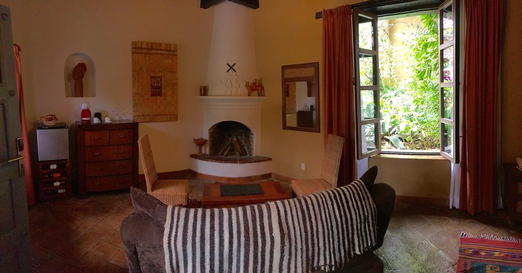 Guayaba Inn Boutique Hotel ซานกริสโตบัล เด ลาสกาซาส ภายนอก รูปภาพ